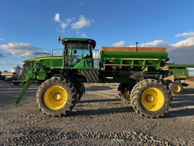 Image of John Deere R4038 equipment image 1