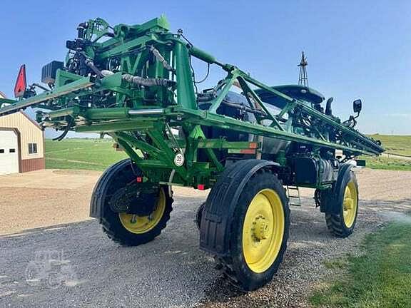 Image of John Deere R4038 equipment image 2