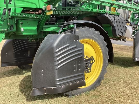Main image John Deere R4038 10