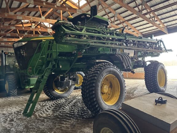 Image of John Deere R4038 equipment image 2