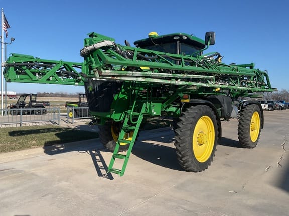 2020 John Deere R4038 Equipment Image0