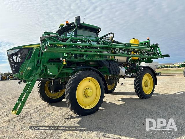 Image of John Deere R4038 equipment image 1