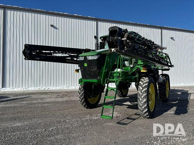 Image of John Deere R4038 equipment image 1