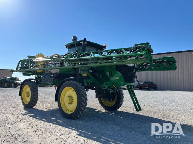 Image of John Deere R4038 equipment image 4