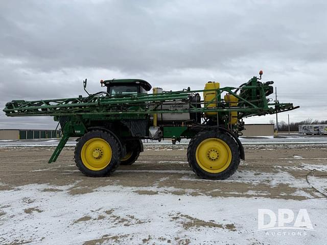 Image of John Deere R4038 equipment image 3