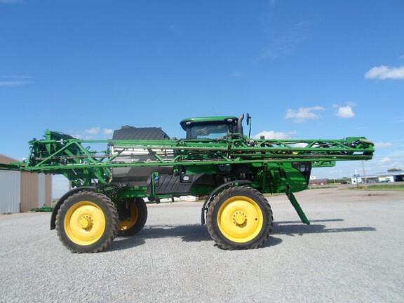 Image of John Deere R4044 Primary image