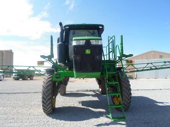 Image of John Deere R4044 equipment image 3