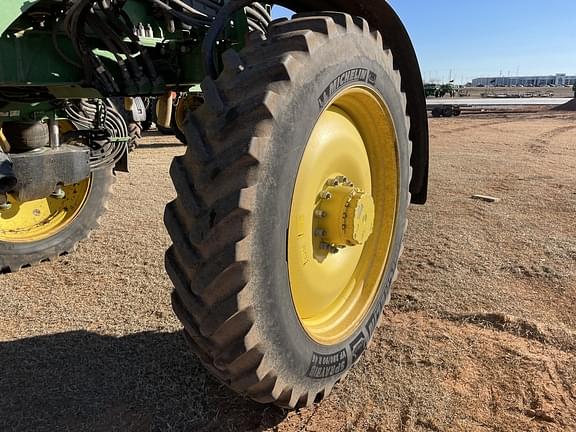 Main image John Deere R4044 10