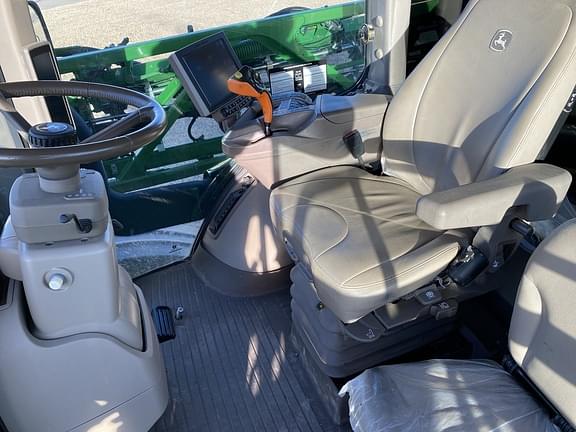 Main image John Deere R4044 10