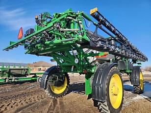 Main image John Deere R4044 5