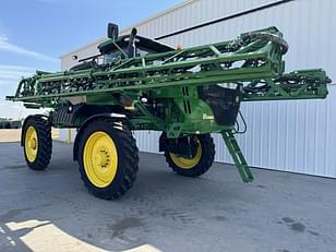 Main image John Deere R4044 1