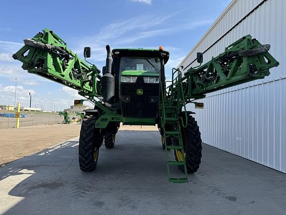 Image of John Deere R4044 equipment image 2