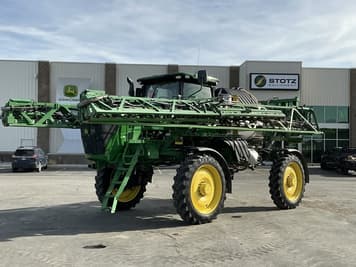 Main image John Deere R4044