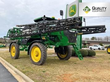 Main image John Deere R4044