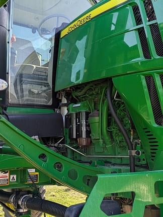 Image of John Deere R4044 equipment image 3