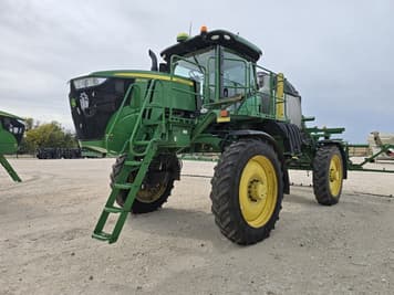 Main image John Deere R4044