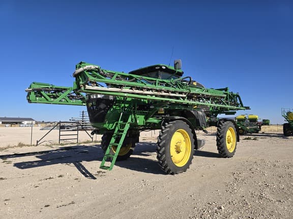 Image of John Deere R4044 Primary image