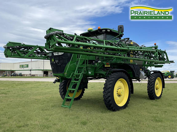 Image of John Deere R4044 Primary image