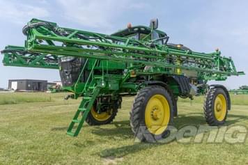 Main image John Deere R4044