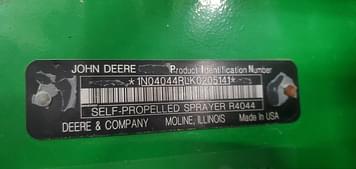 Main image John Deere R4044 37