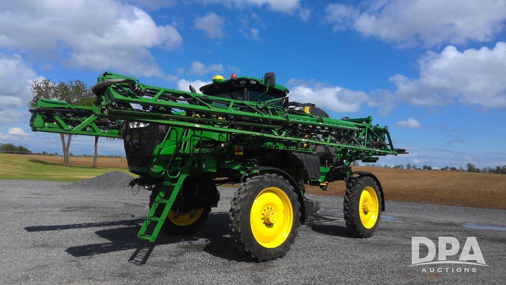 Image of John Deere R4044 Primary image