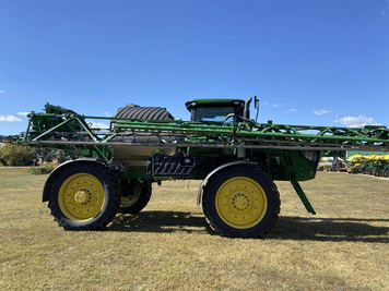 Main image John Deere R4045