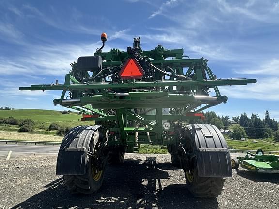 Image of John Deere R4045 equipment image 1
