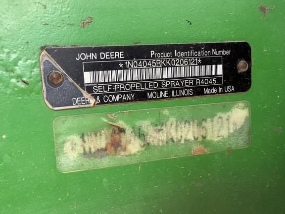 Image of John Deere R4045 equipment image 1