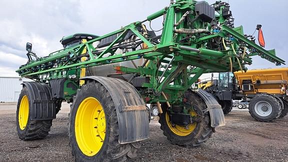 Image of John Deere R4045 equipment image 2