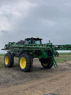 Image of John Deere R4045 equipment image 4