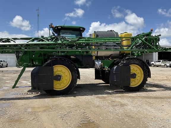 Image of John Deere R4045 equipment image 1