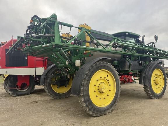 Image of John Deere R4045 equipment image 3