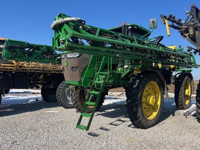 2020 John Deere R4045 Equipment Image0