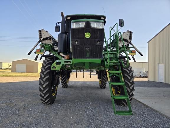 Image of John Deere R4045 equipment image 2