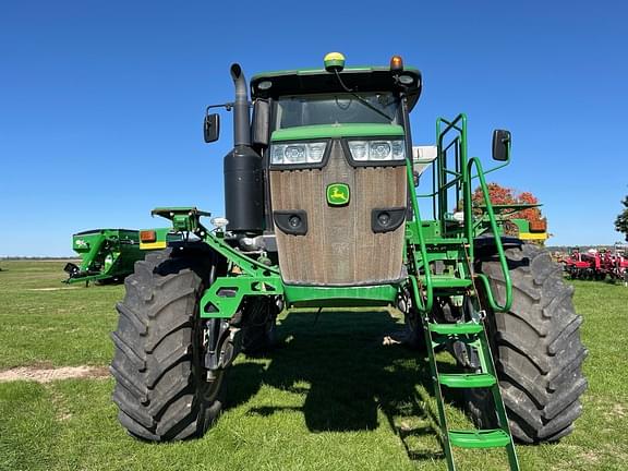 Image of John Deere R4045 equipment image 4