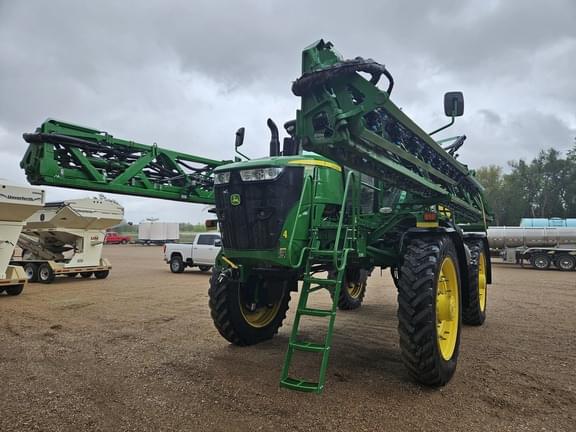 Image of John Deere R4045 equipment image 1