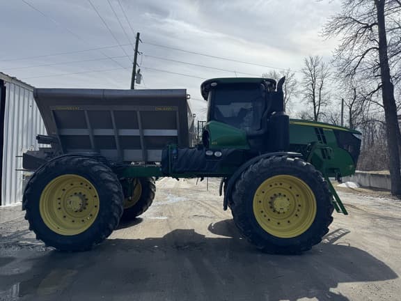 Image of John Deere R4045 equipment image 2