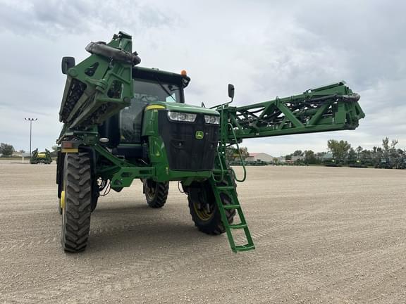Image of John Deere R4045 equipment image 2
