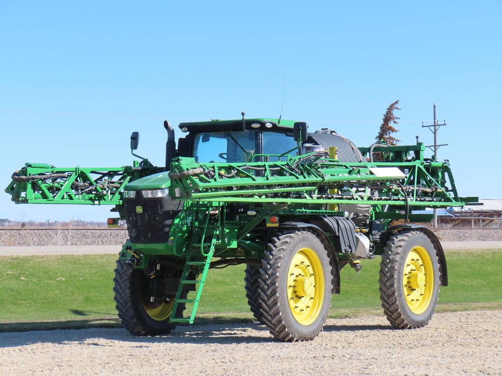 2020 John Deere R4045 Equipment Image0