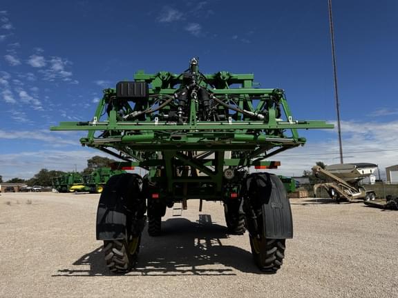 Image of John Deere R4045 equipment image 3