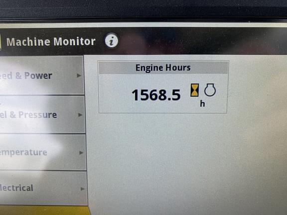 Image of John Deere R4045 equipment image 4