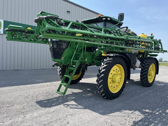 2020 John Deere R4045 Equipment Image0