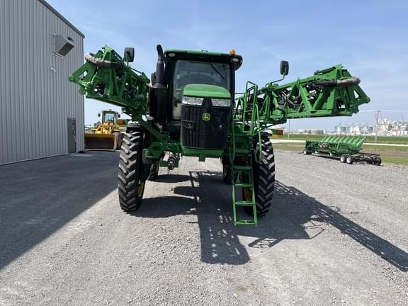 Image of John Deere R4045 equipment image 1