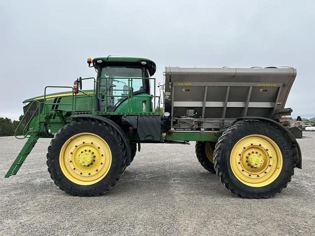 Image of John Deere R4045 equipment image 2