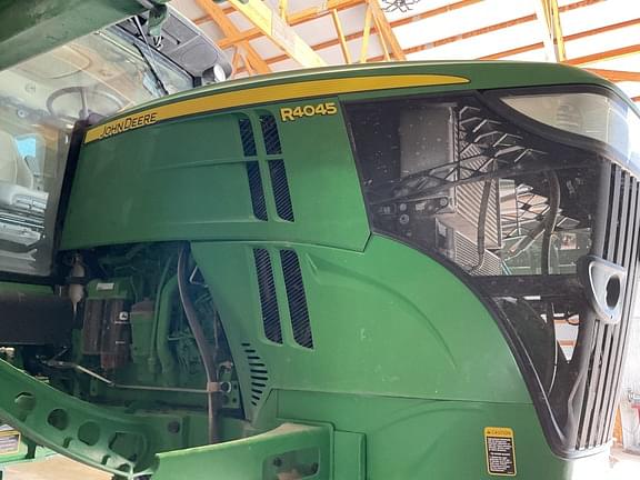 Image of John Deere R4045 equipment image 2