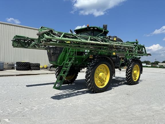 Image of John Deere R4045 equipment image 2