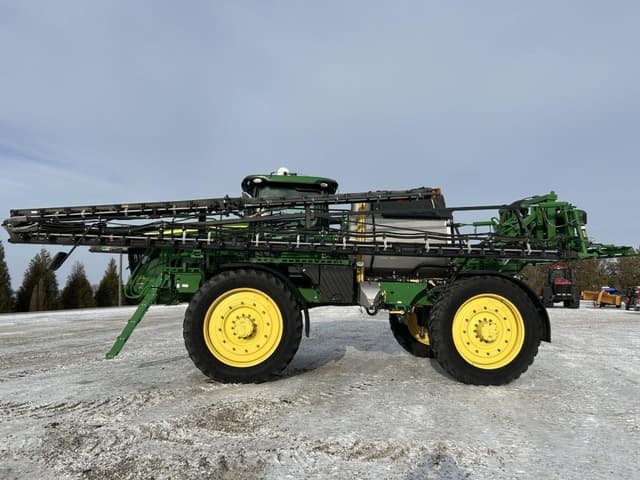 Image of John Deere R4045 equipment image 2