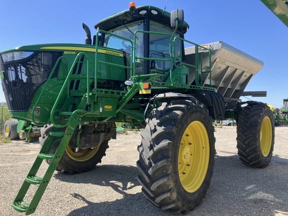 Main image John Deere R4045