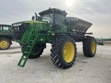 Main image John Deere R4045