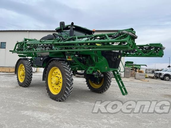 Main image John Deere R4045
